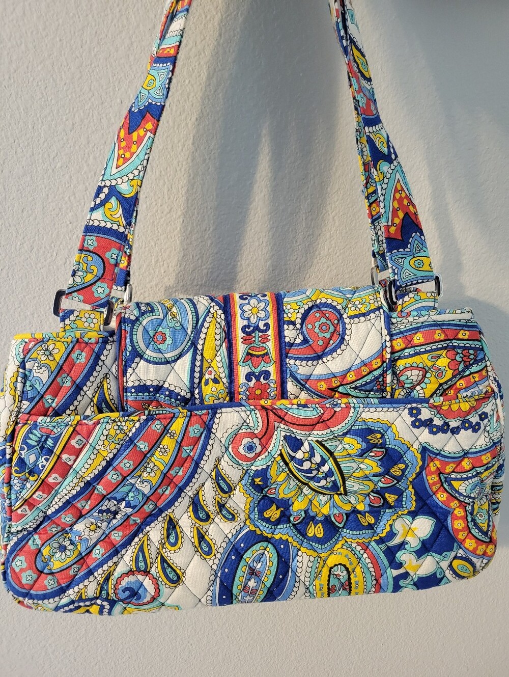 Neve Ben Used New No Tag Vera Bradley Handbag.100% Cotton Fabric - Picture 4 of 11